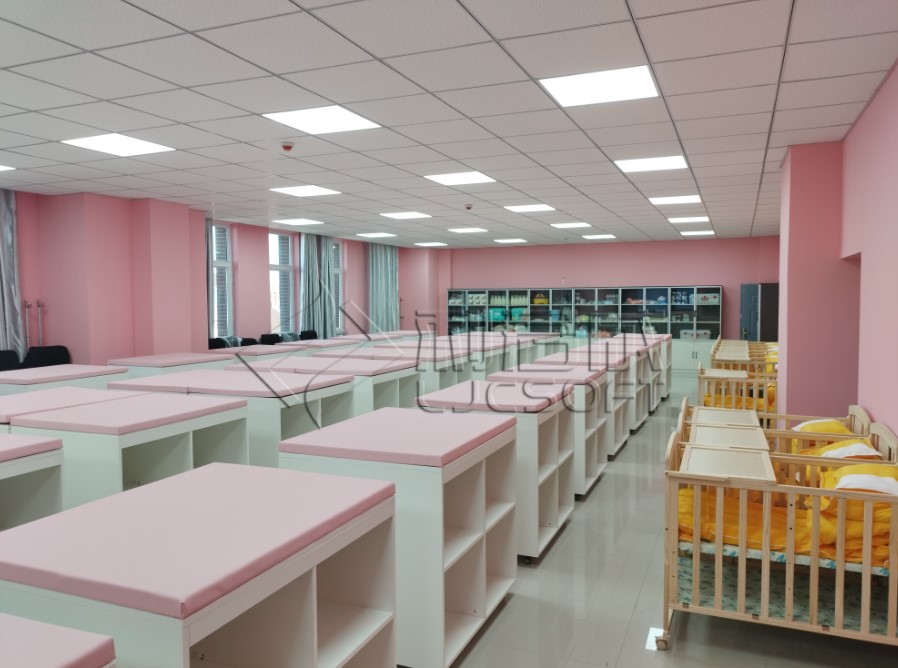 哈密职业技术学院学前教育幼儿保育实训室 哈密职业技术学院学前教育幼儿保育实训室