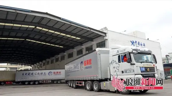 临满欧国际物流再添35台TIR运输牵引车 “临沂货”坐着“鲁Q”……