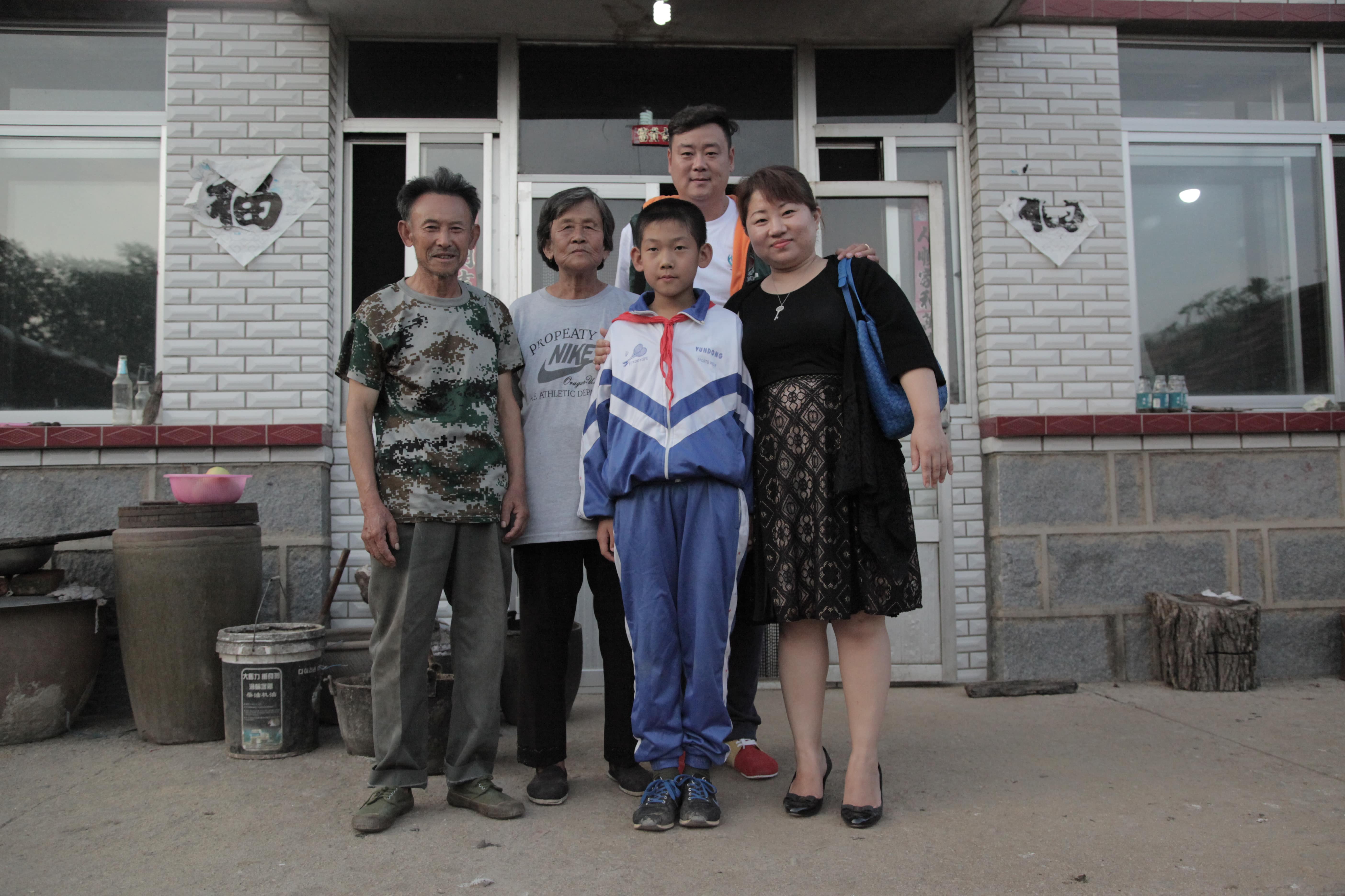 The 38th Sunhope Dongbo Primary School in Hujiabao, Qianying Town, Xiuyan County The 38th Sunhope Dongbo Primary School in Hujiabao, Qianying Town, Xiuyan County