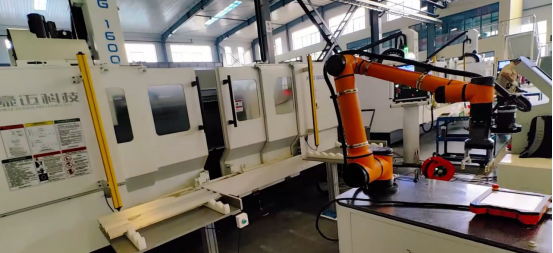 AMR 复合机器人:为铝板 CNC 上下料带来智能化变革 AMR 复合机器人:为铝板 CNC 上下料带来智能化变革