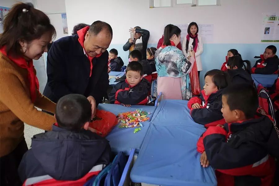 第74所 包頭市固陽縣新城尚赫劉金萍小學(xué) 第74所 包頭市固陽縣新城尚赫劉金萍小學(xué)