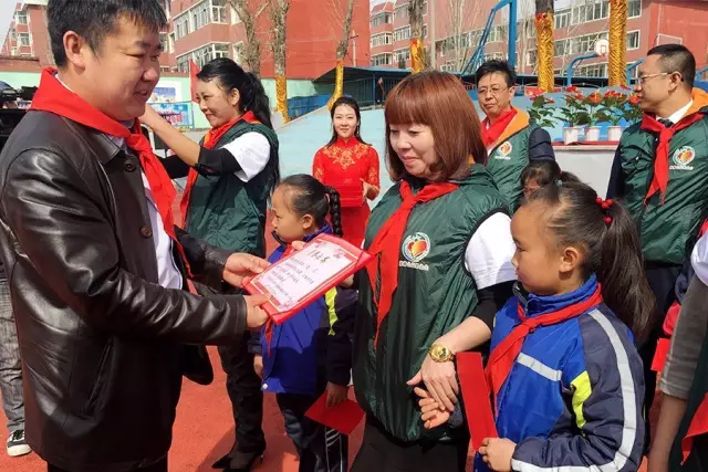 第76所 包頭市九原區(qū)尚赫董麗萍沙河第五學校 第76所 包頭市九原區(qū)尚赫董麗萍沙河第五學校