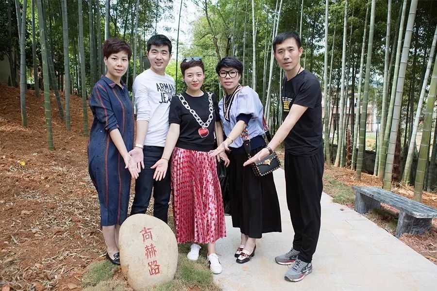 第81所 衢州市龍游縣官潭福和尚赫萬(wàn)寶雪小學(xué) 第81所 衢州市龍游縣官潭福和尚赫萬(wàn)寶雪小學(xué)