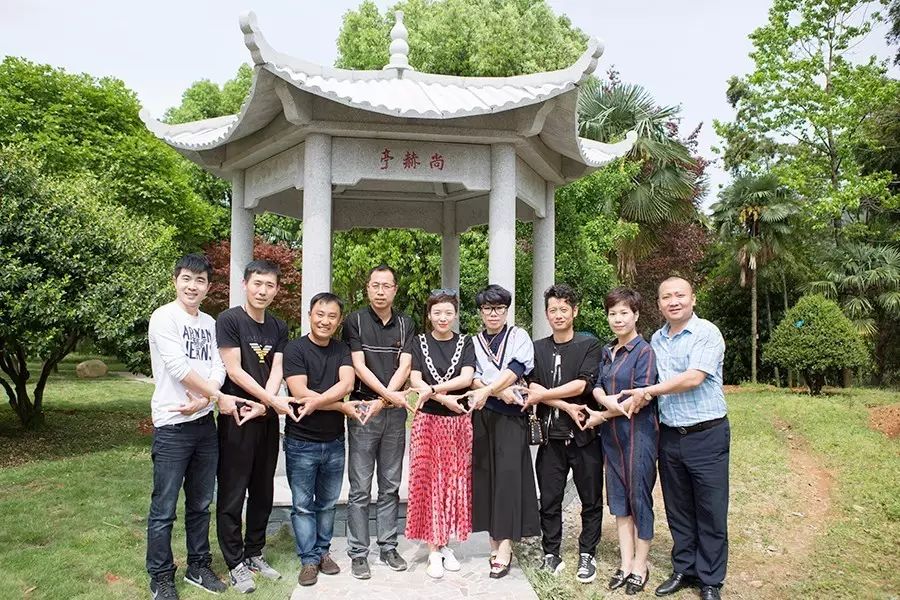 第81所 衢州市龍游縣官潭福和尚赫萬(wàn)寶雪小學(xué) 第81所 衢州市龍游縣官潭福和尚赫萬(wàn)寶雪小學(xué)