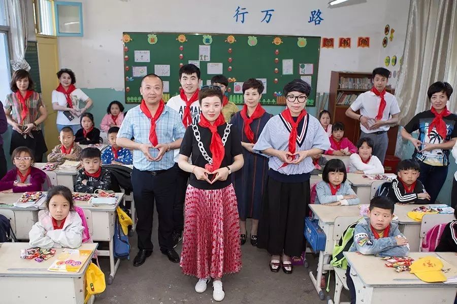 第81所 衢州市龍游縣官潭福和尚赫萬(wàn)寶雪小學(xué) 第81所 衢州市龍游縣官潭福和尚赫萬(wàn)寶雪小學(xué)