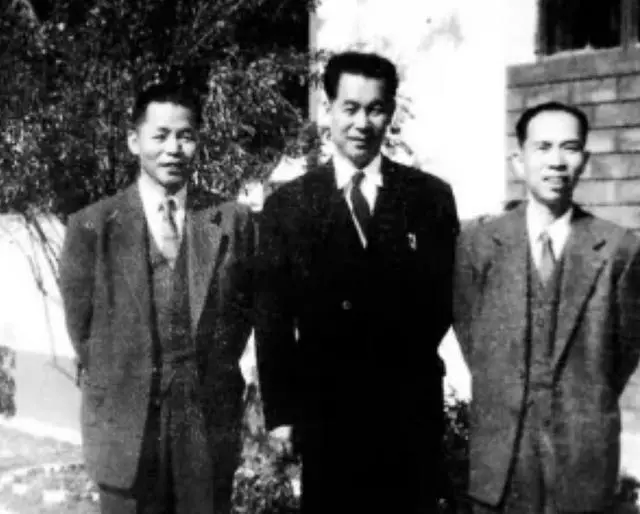 广东小伙加入地下党后,生怕家人知道,建国后才知:亲哥哥代号10 广东小伙加入地下党后,生怕家人知道,建国后才知:亲哥哥代号10