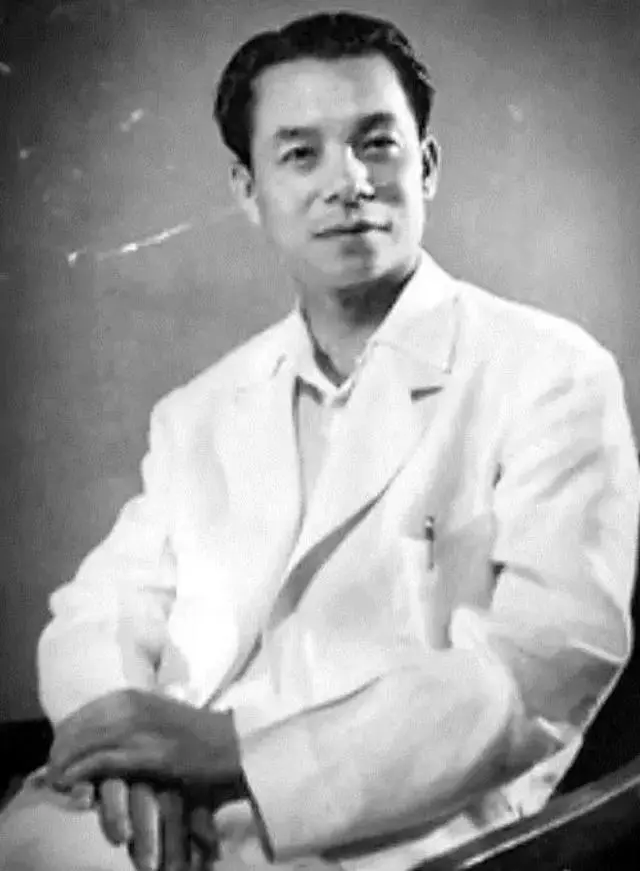 广东小伙加入地下党后,生怕家人知道,建国后才知:亲哥哥代号10 广东小伙加入地下党后,生怕家人知道,建国后才知:亲哥哥代号10