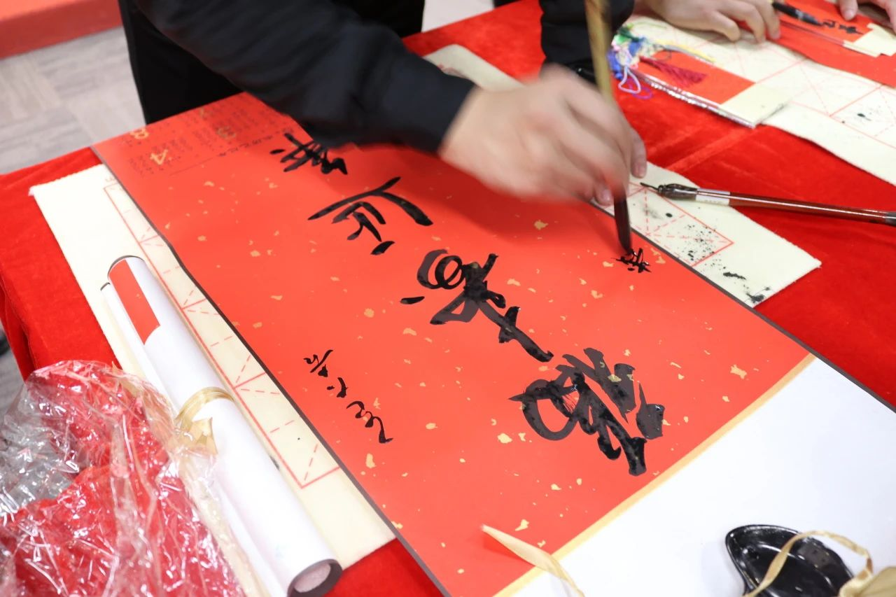 “灵蛇启新·智汇新春”春节青年交流活动在鄂港澳青创园圆满举办