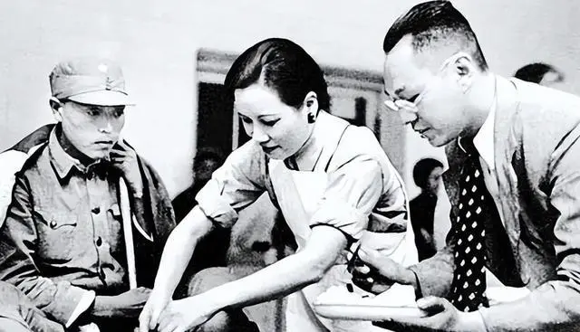 宋美龄106岁去世,贴身厨子回家后不久自尽,事后妻子透露出缘由 宋美龄106岁去世,贴身厨子回家后不久自尽,事后妻子透露出缘由