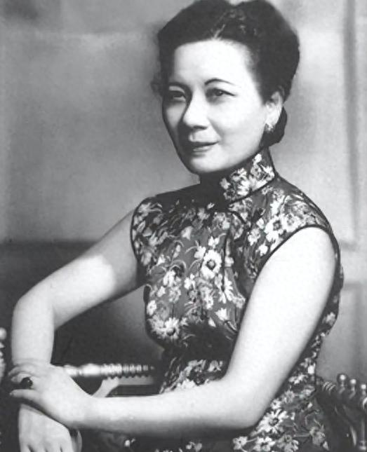 宋美龄106岁去世,贴身厨子回家后不久自尽,事后妻子透露出缘由 宋美龄106岁去世,贴身厨子回家后不久自尽,事后妻子透露出缘由
