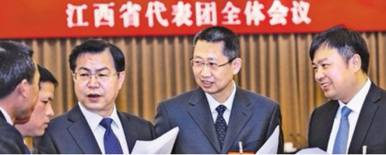 代表委員熱議鞏固擴大大氣污染治理成果:不松勁,堅決打贏藍天保衛(wèi)戰(zhàn) 代表委員熱議鞏固擴大大氣污染治理成果:不松勁,堅決打贏藍天保衛(wèi)戰(zhàn)