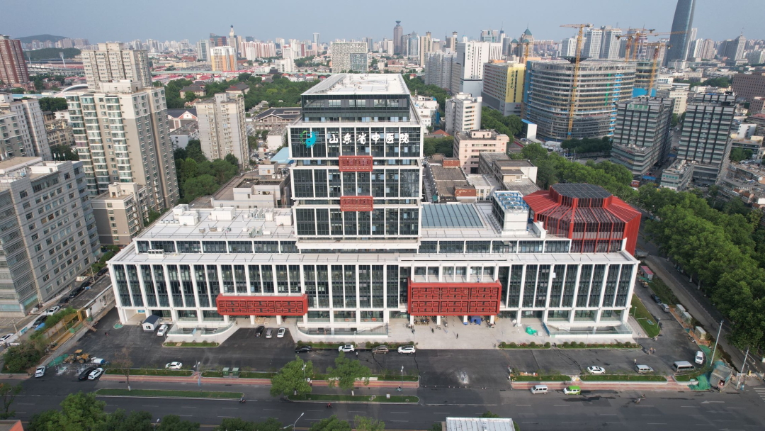 融入多种传统文化和中医元素|山东中医药大学附属医院综合楼建设项目