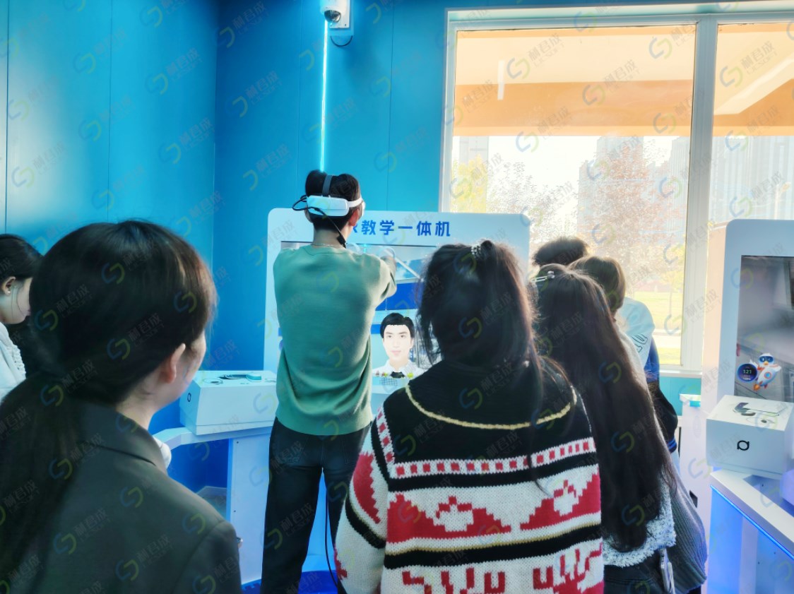 昌吉學院空乘VAR+航空CBT及配套課程資源建設(shè)實訓室項目順利完工! 昌吉學院空乘VAR+航空CBT及配套課程資源建設(shè)實訓室項目順利完工!