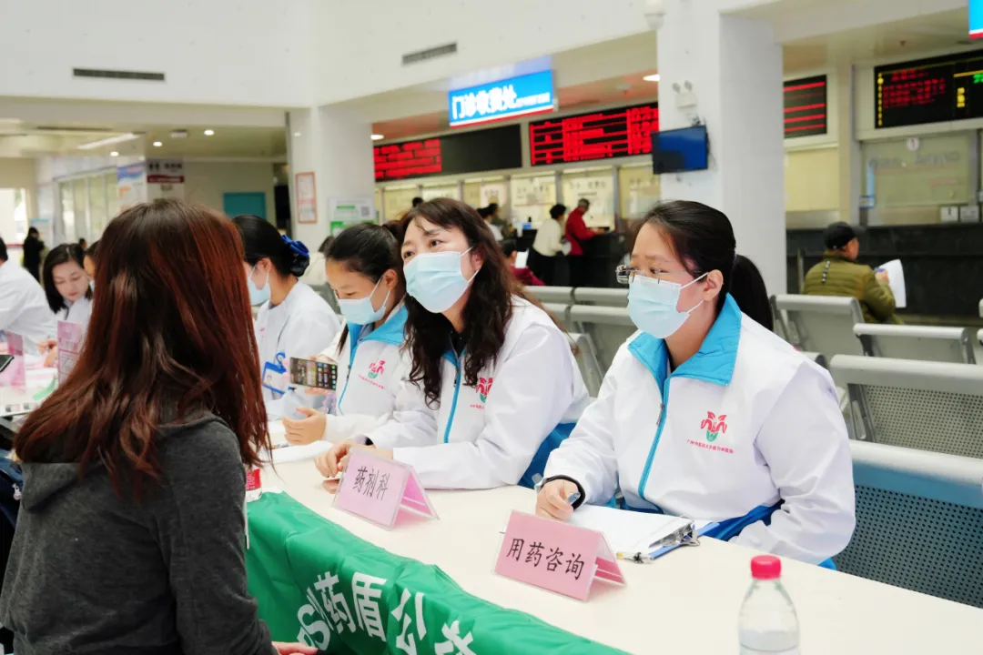 院内新闻|我院成功举办“关爱在金沙,守护女性健康”大型院内义诊活动 院内新闻|我院成功举办“关爱在金沙,守护女性健康”大型院内义诊活动
