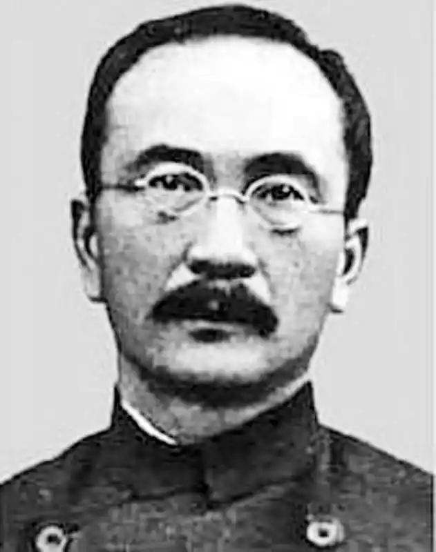 民国首任总理唐绍仪,蒋介石怕其叛变,利用其爱好将其杀害 民国首任总理唐绍仪,蒋介石怕其叛变,利用其爱好将其杀害