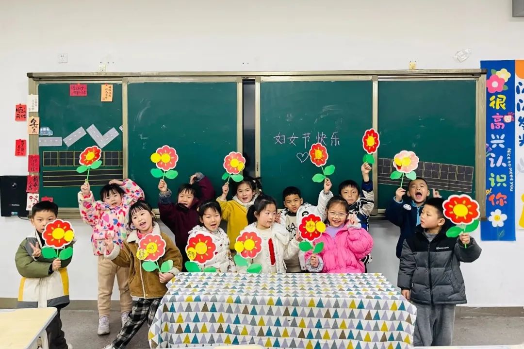 衔接有方，拔节无声——成都王府外国语学校2025秋季幼小衔接班开始招生啦！