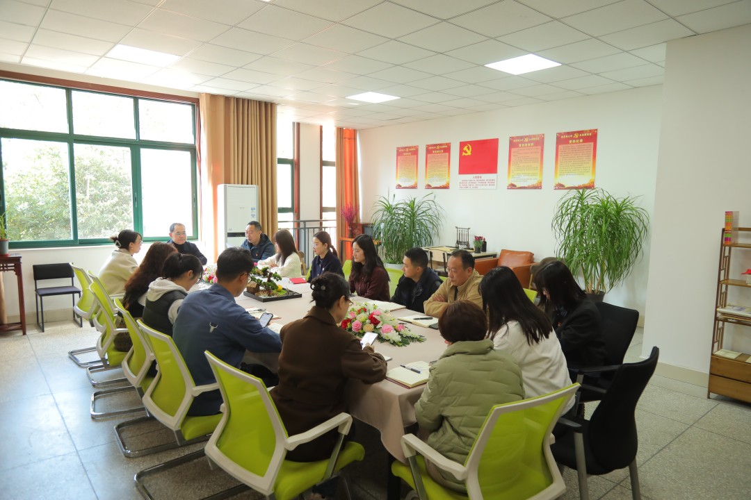 为深化家校协同育人机制,提升家庭教育科学性,校级家长委员会于3月21日成功举办 为深化家校协同育人机制,提升家庭教育科学性,校级家长委员会于3月21日成功举办
