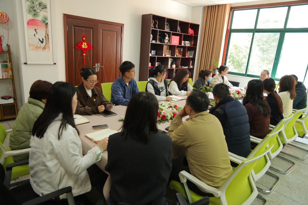 为深化家校协同育人机制,提升家庭教育科学性,校级家长委员会于3月21日成功举办 为深化家校协同育人机制,提升家庭教育科学性,校级家长委员会于3月21日成功举办