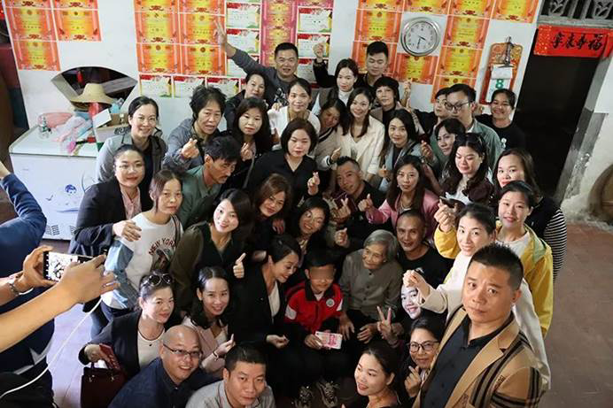 第219所 廣東省吳川市黃坡鎮(zhèn)平澤尚赫劉玉杰小學 第219所 廣東省吳川市黃坡鎮(zhèn)平澤尚赫劉玉杰小學