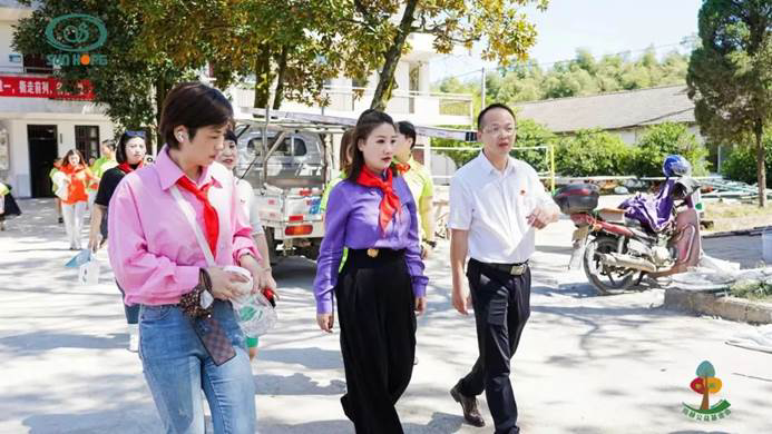 第227所 浙江省衢州市江山市長臺尚赫孫美芳小學(xué) 第227所 浙江省衢州市江山市長臺尚赫孫美芳小學(xué)
