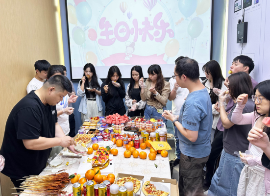  4月员工生日会丨温暖相伴，快乐同行！