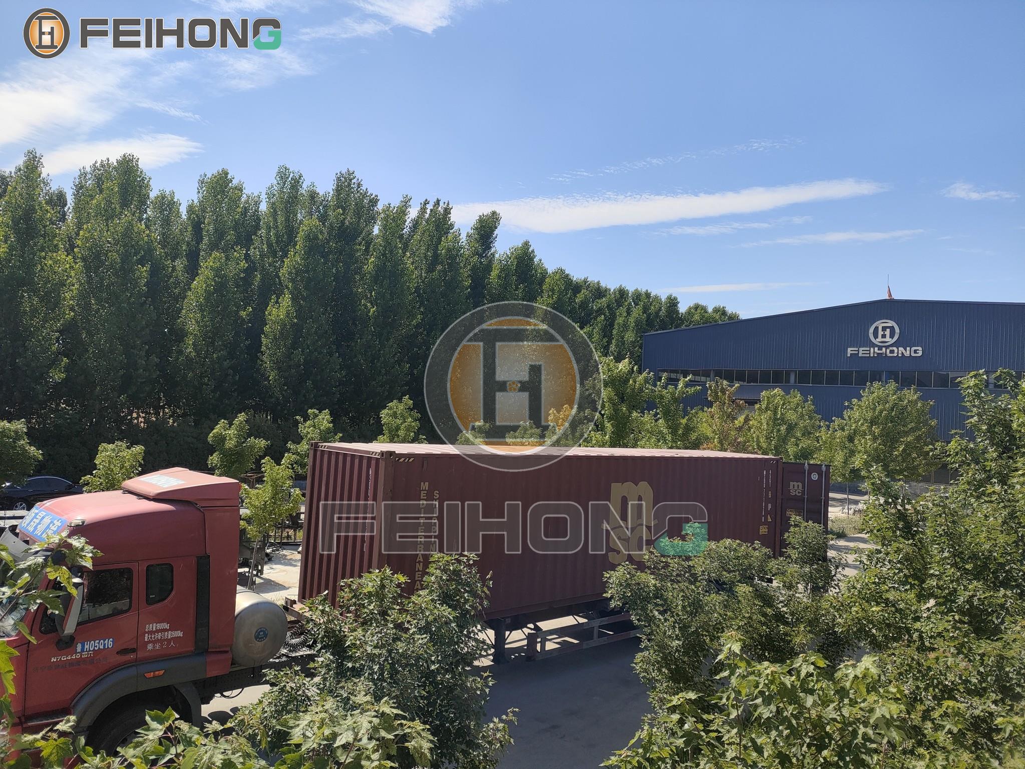 喜訊！熱烈慶祝飛宏3套數(shù)控鋼筋加工設(shè)備裝車完畢順利發(fā)出