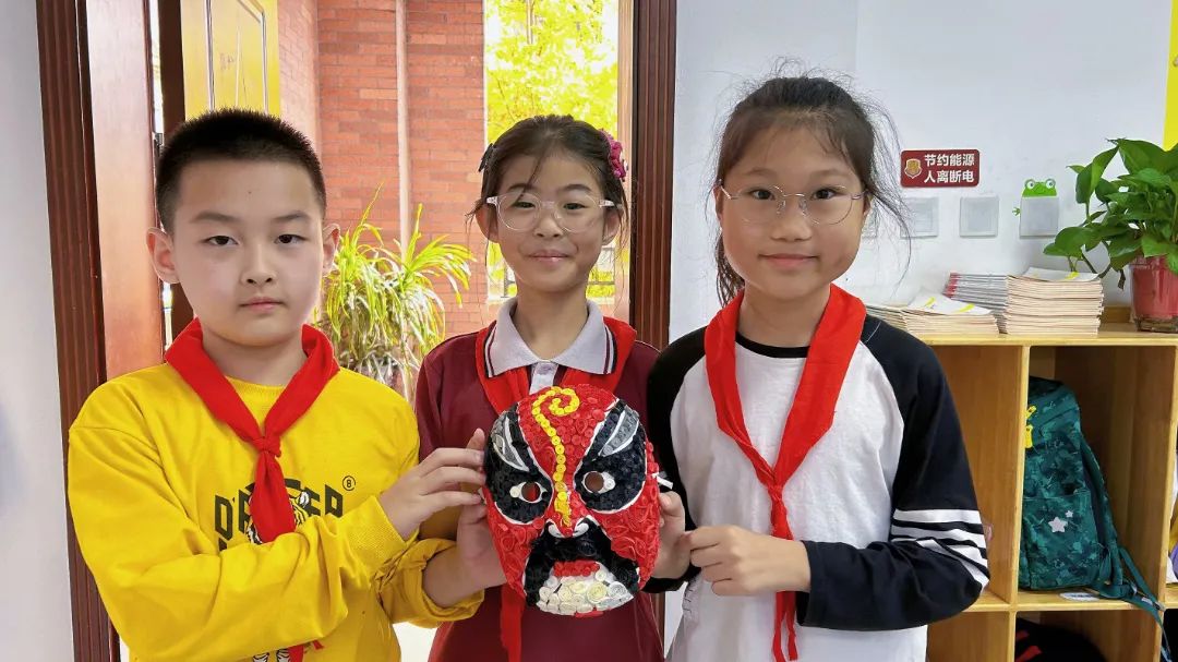 兴趣课程润心灵，五育融合创未来——成都王府2024-2025学年第二学期兴趣课表彰大会