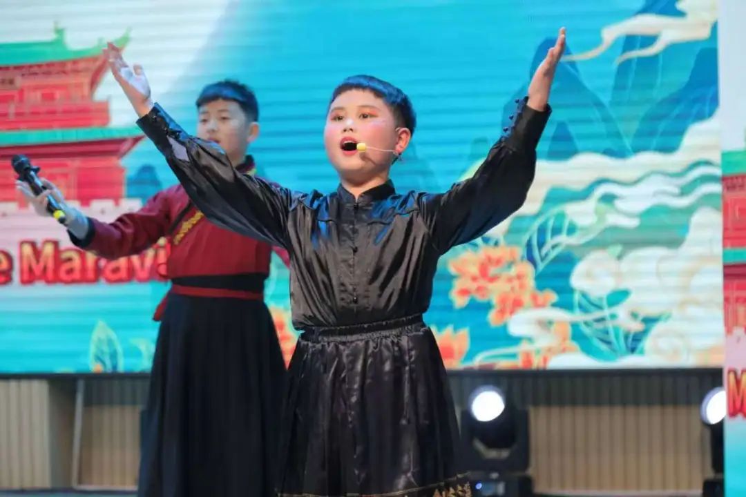 兴趣课程润心灵，五育融合创未来——成都王府2024-2025学年第二学期兴趣课表彰大会