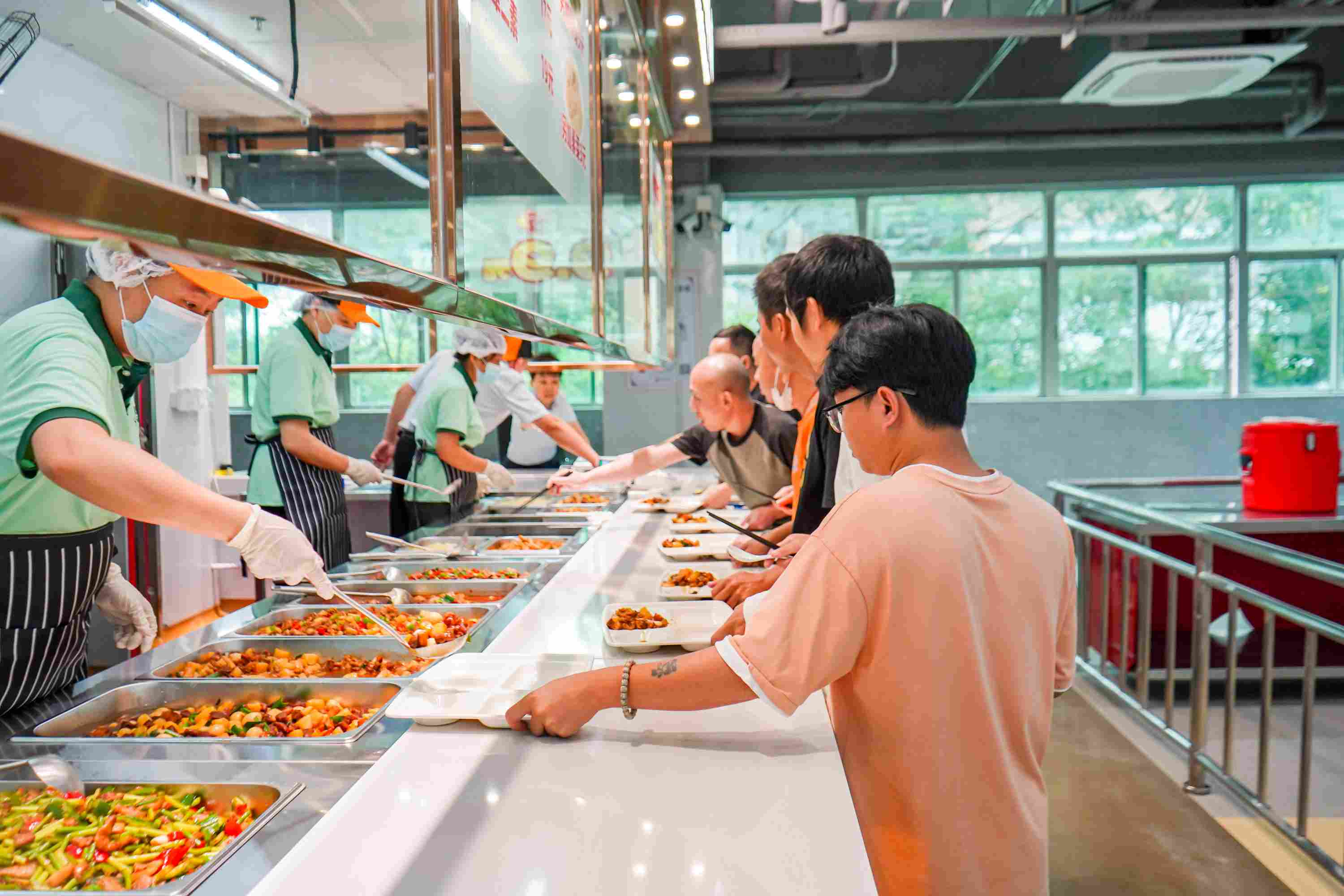 龙华富士康鼎禾盛餐厅开业 | 四大餐线舌尖诱惑,抽奖福利嗨翻全场 龙华富士康鼎禾盛餐厅开业 | 四大餐线舌尖诱惑,抽奖福利嗨翻全场