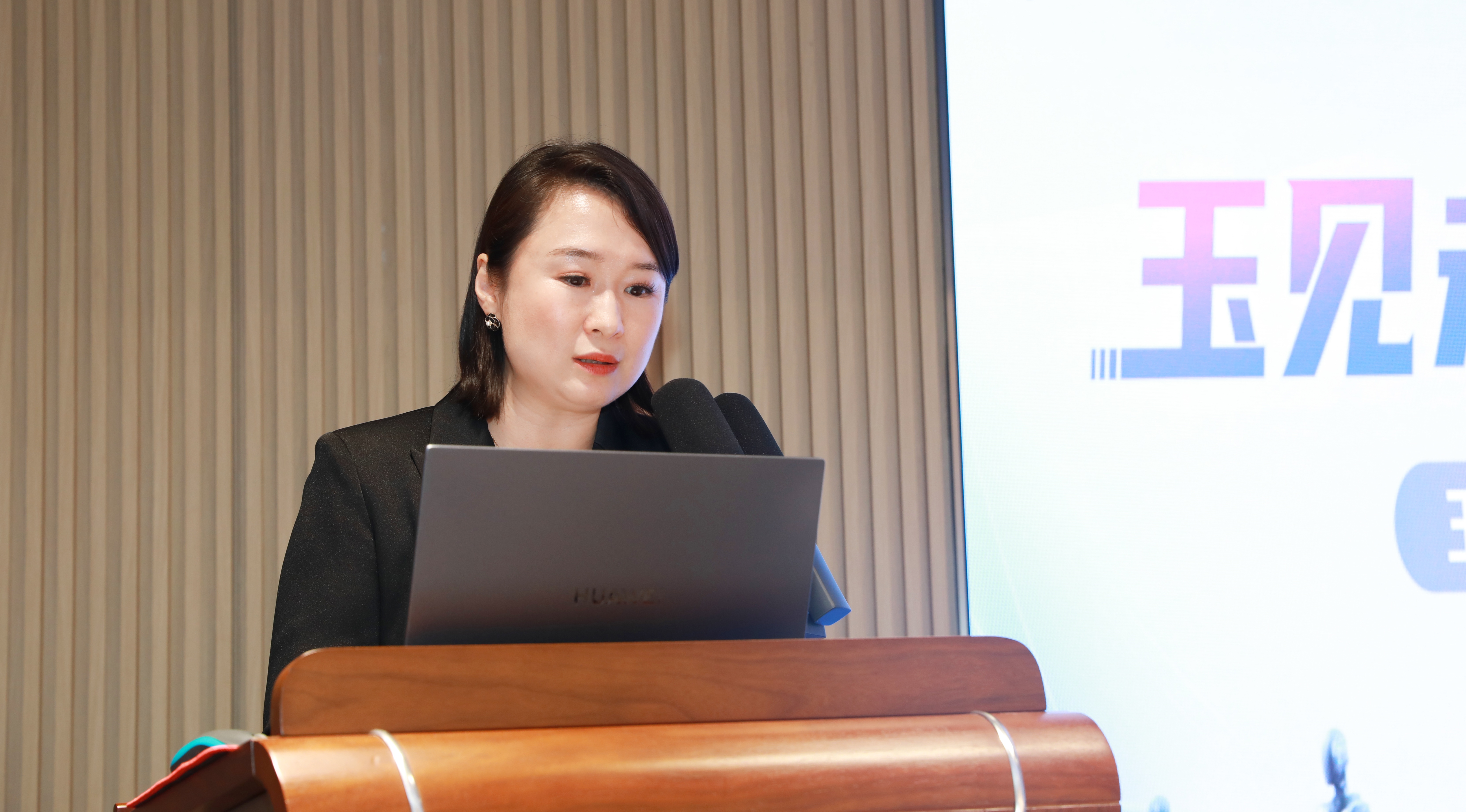 “数智化发展+无人环卫”成亮点,玉禾田接待近多家机构参观调研 “数智化发展+无人环卫”成亮点,玉禾田接待近多家机构参观调研