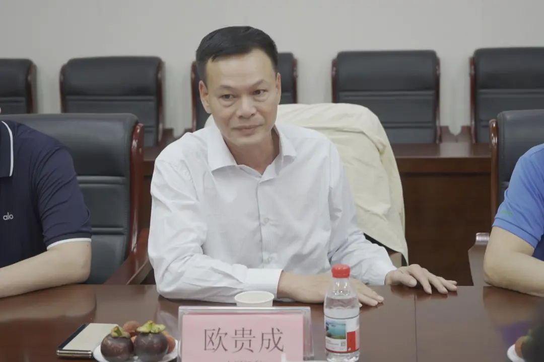 院内新闻|俄罗斯亚洲工业企业家联合会中国区主席阿廖沙及夫人冬妮娅一行莅临参观交流 院内新闻|俄罗斯亚洲工业企业家联合会中国区主席阿廖沙及夫人冬妮娅一行莅临参观交流
