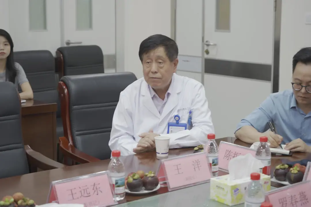 院内新闻|俄罗斯亚洲工业企业家联合会中国区主席阿廖沙及夫人冬妮娅一行莅临参观交流 院内新闻|俄罗斯亚洲工业企业家联合会中国区主席阿廖沙及夫人冬妮娅一行莅临参观交流