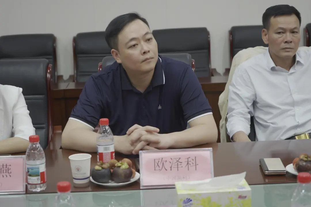 院内新闻|俄罗斯亚洲工业企业家联合会中国区主席阿廖沙及夫人冬妮娅一行莅临参观交流 院内新闻|俄罗斯亚洲工业企业家联合会中国区主席阿廖沙及夫人冬妮娅一行莅临参观交流