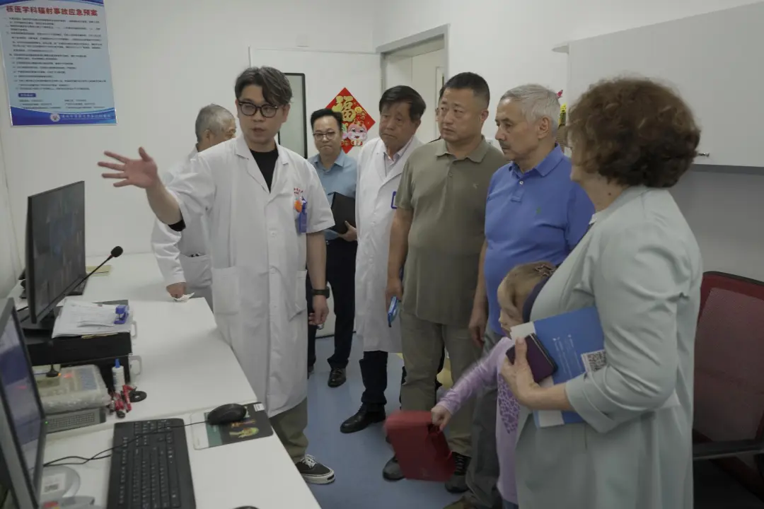 院内新闻|俄罗斯亚洲工业企业家联合会中国区主席阿廖沙及夫人冬妮娅一行莅临参观交流 院内新闻|俄罗斯亚洲工业企业家联合会中国区主席阿廖沙及夫人冬妮娅一行莅临参观交流