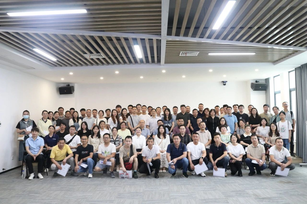 武汉市企业首席质量官培训首期课程在鄂港澳青创园圆满举办