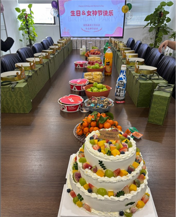 当三八妇女节撞上第一季度员工生日会 当三八妇女节撞上第一季度员工生日会