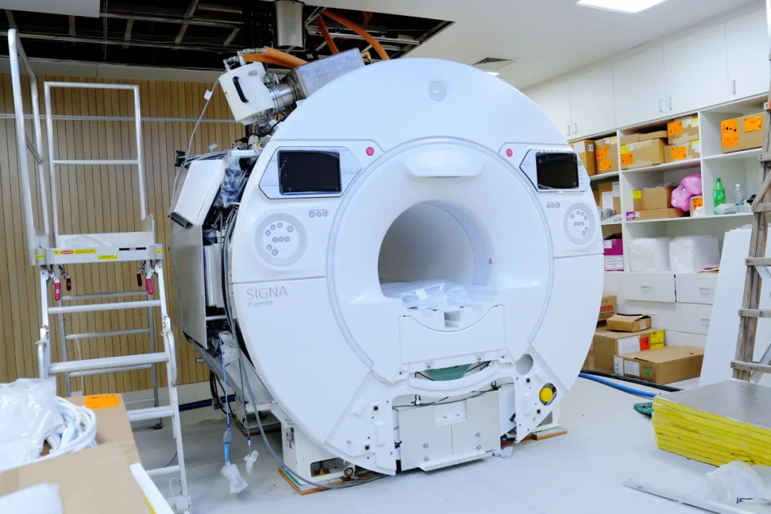 院内新闻|量子CT、GE SIGNA Premier 3.0T 磁共振同时落户金沙洲医院! 院内新闻|量子CT、GE SIGNA Premier 3.0T 磁共振同时落户金沙洲医院!