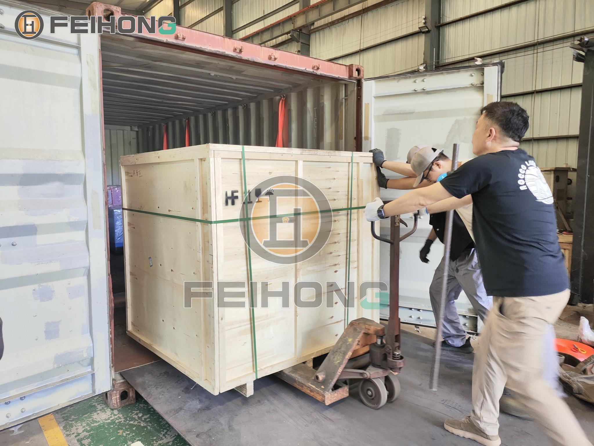喜訊！熱烈慶祝飛宏2套數(shù)控鋼筋加工設(shè)備裝車完畢順利發(fā)出