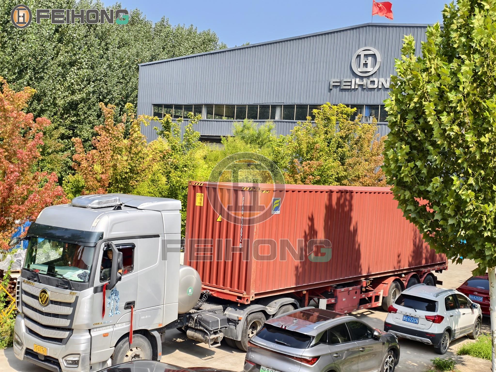  喜讯！热烈庆祝飞宏2套数控钢筋加工设备装车完毕顺利发出