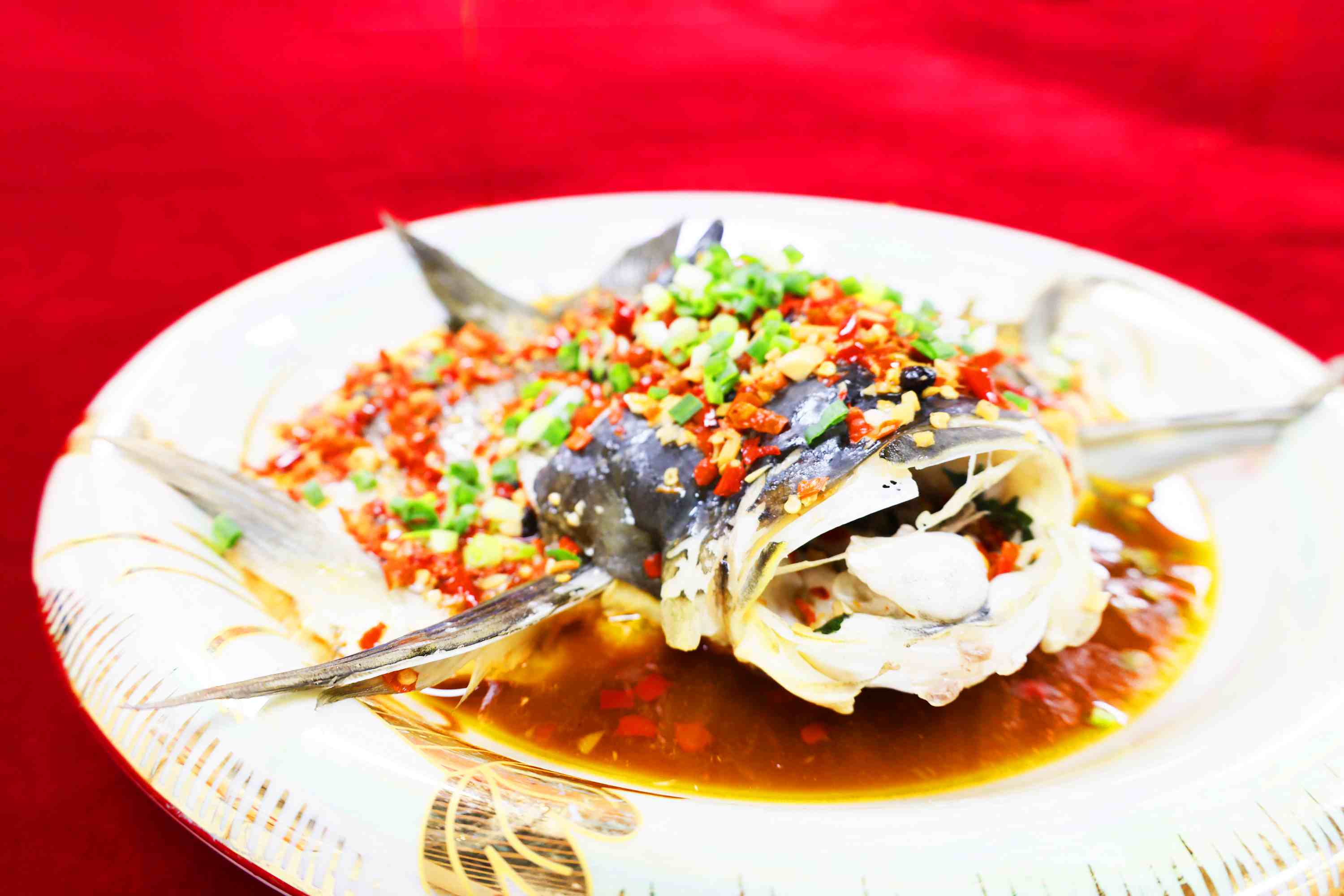水蕴百味·鼎厨争锋 | 2025鼎禾盛员工餐厅厨艺大赛巅峰对决！